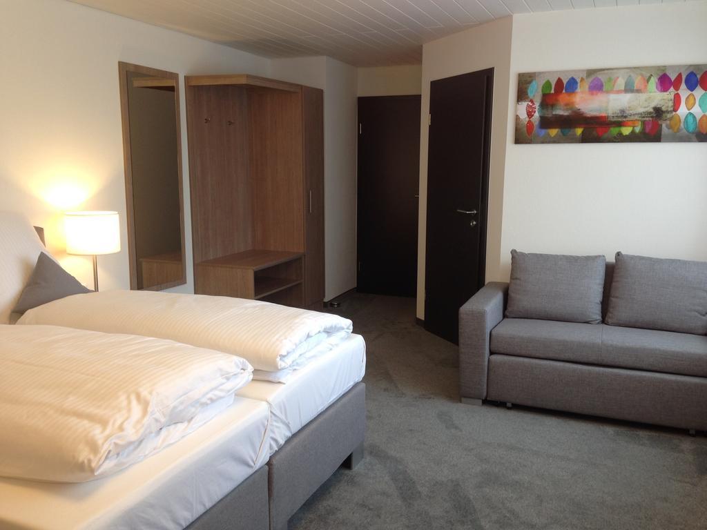 Tankbar'S Hotelchen Heroldsberg Room photo